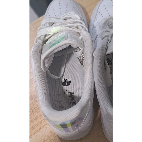 Nike Air Force 1 CV1699-100 Men's Shoe Size 8 White Iridescent Pixel Sneaker - Picture 5 of 7